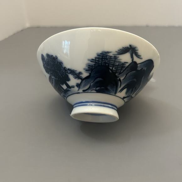 Japanese Blue and White Porcelain Rice Soup Bowl Set of 2 Vintage #1 - Picture 5 of 9